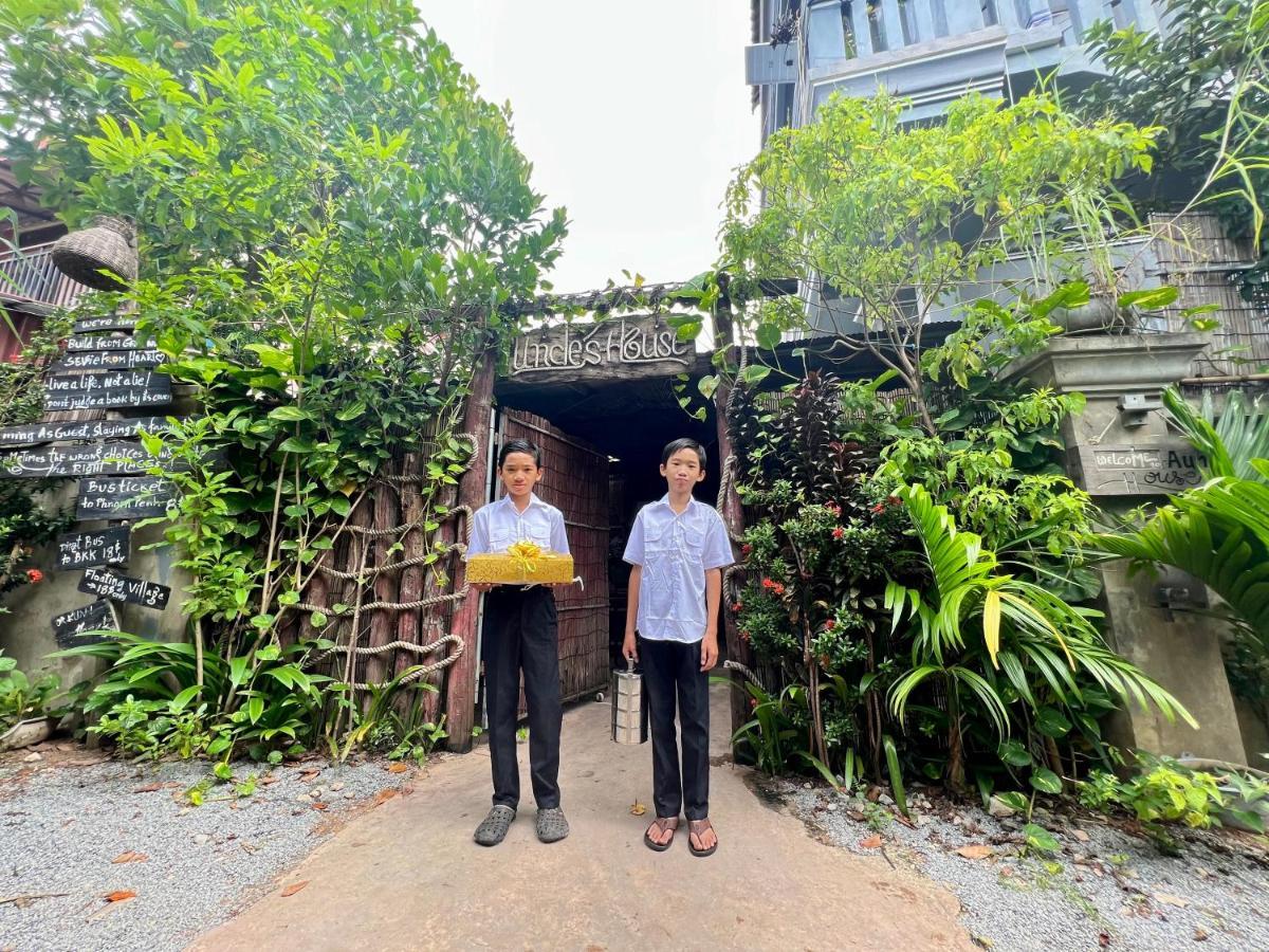 Aunty'S House Apartment Siem Reap Bagian luar foto